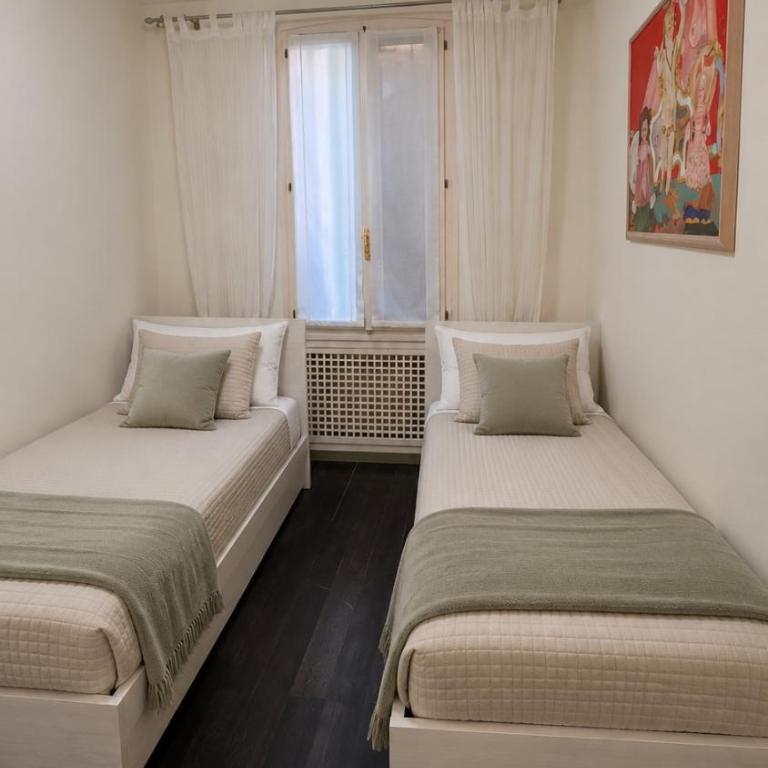 Secret Garden Elegant Apartment - Santa Lucia - Appartamento con 2 Camere da Letto e Vista Giardino - 2