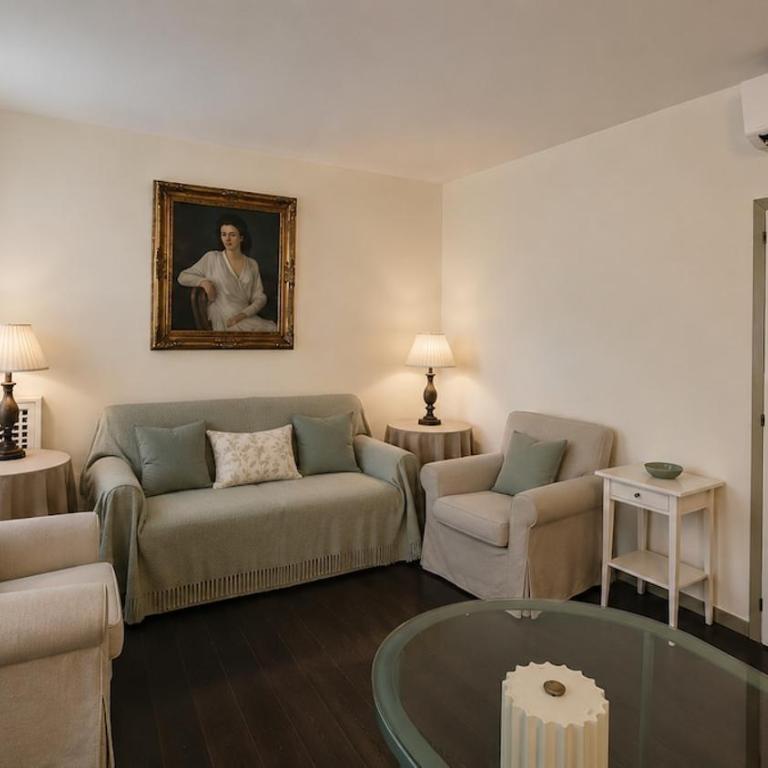 Secret Garden Elegant Apartment - Santa Lucia - Appartamento con 2 Camere da Letto e Vista Giardino - 10