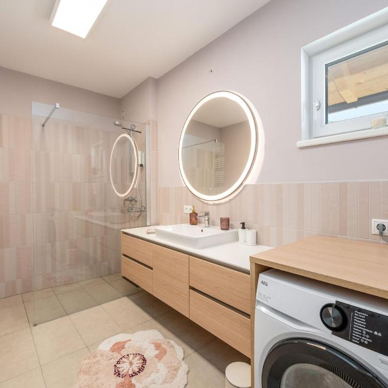 Wiesenblick Residences - by myNests - Apartment mit 2 Schlafzimmern und Aussicht - 12