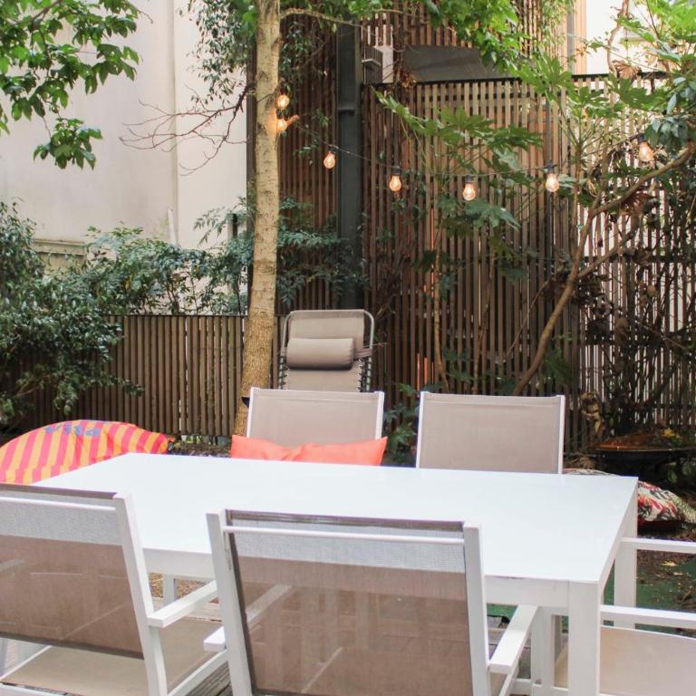 Apartment with terrace and garden sleeps 4 - Apartamento - 21
