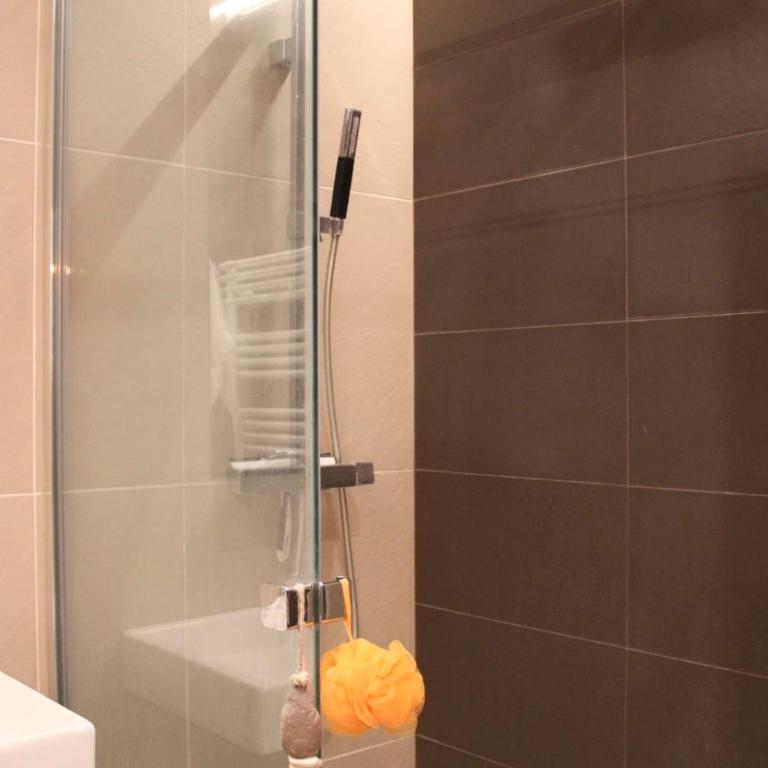 Apartment with terrace and garden sleeps 4 - Apartamento - 17
