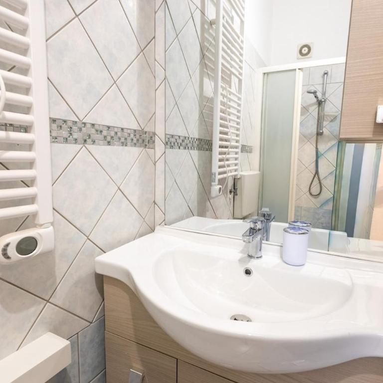 Casa Catherine Inalpi Arena Suite - Appartamento con 1 Camera da Letto - 52