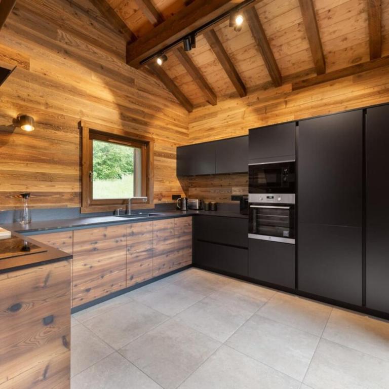 Chalet Atlas Luxus-Chalet mit Whirlpool Sauna & nur 500 m von den Skip - Chalet - 4