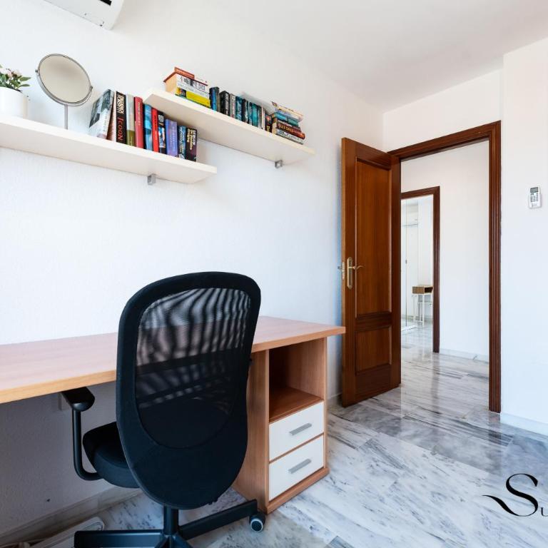 Terrace of Paradise, 3 Bed Duplex, Bbq, Views, Pool, Parking - Penthouse-Apartment - 35
