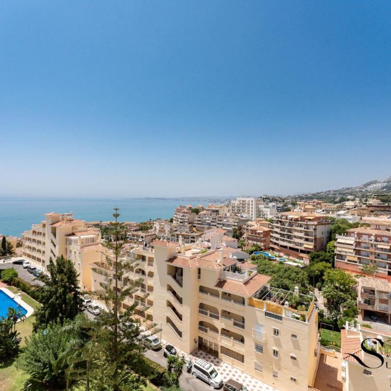 Terrace of Paradise, 3 Bed Duplex, Bbq, Views, Pool, Parking - Penthouse-Apartment - 48