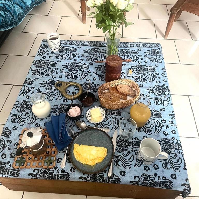 Bed & Breakfast - Au Petit Rouge-Gorge - Chambre Simple avec Salle de Bains Commune - 5