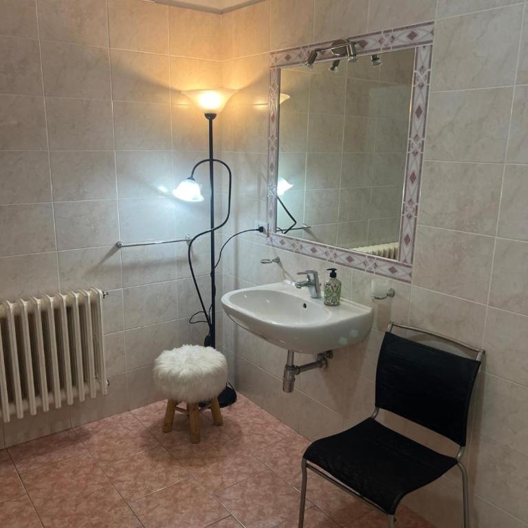 Albergo Garni Villa Lory - Habitación Cuádruple Clásica - 4