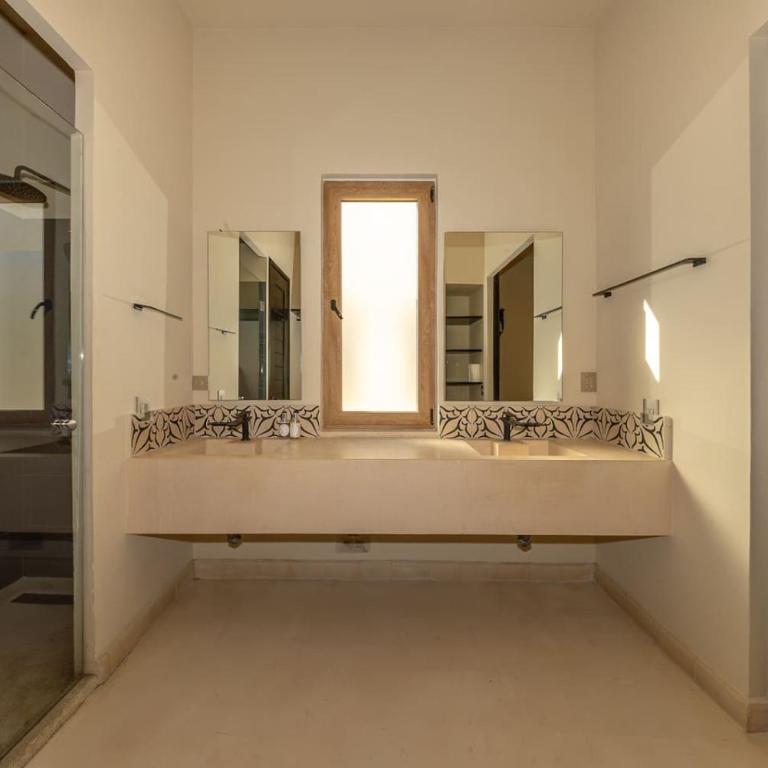 Luxury Villa with Private Pool in Playacar - Villa avec Piscine Privée - 75
