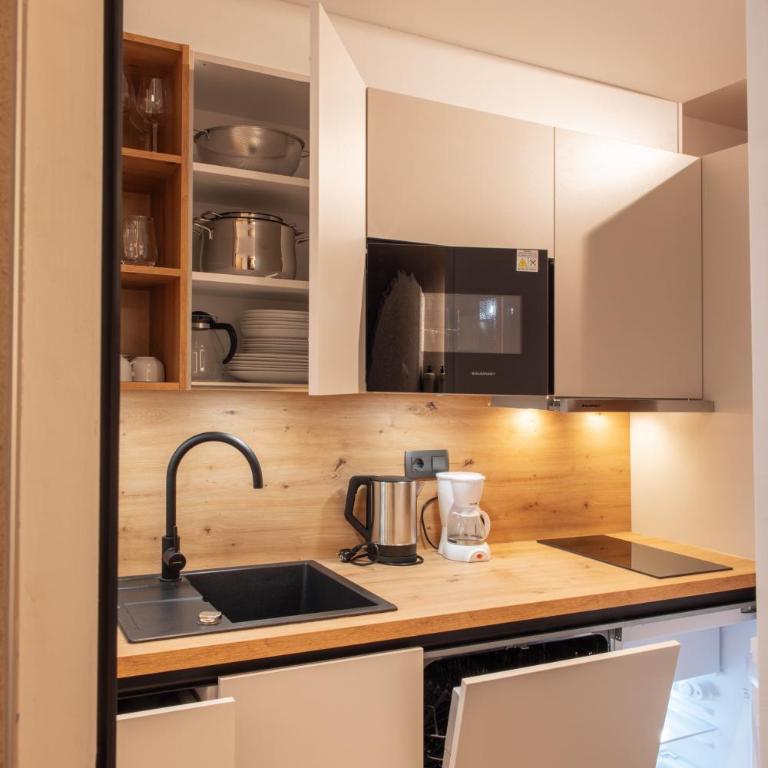 Aparthotel Maso Corto - One-Bedroom Deluxe Apartment - 12