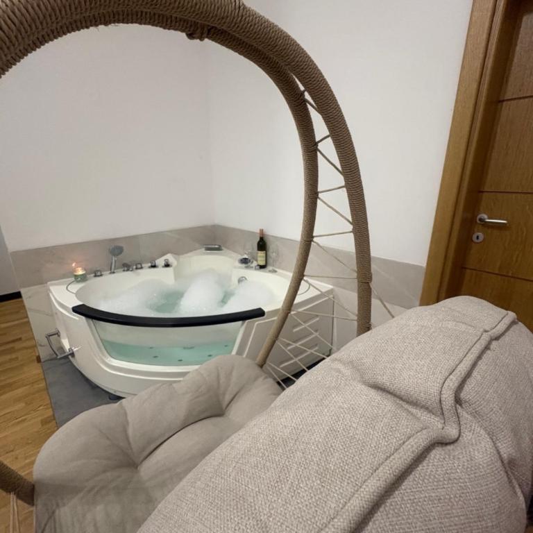 Premium Jacuzzi Apartment-Free parking garage - Apartman sa 1 Spavaćom Sobom - 13