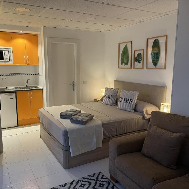 Maite Sky - Beachfront - Habitación Triple Deluxe con vistas al mar - 8