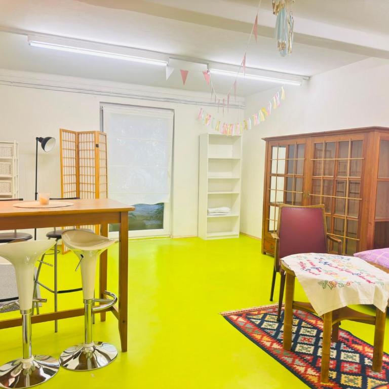 2 Bedroom-Boho-Style-Apartment - Apartment mit 2 Schlafzimmern - 42