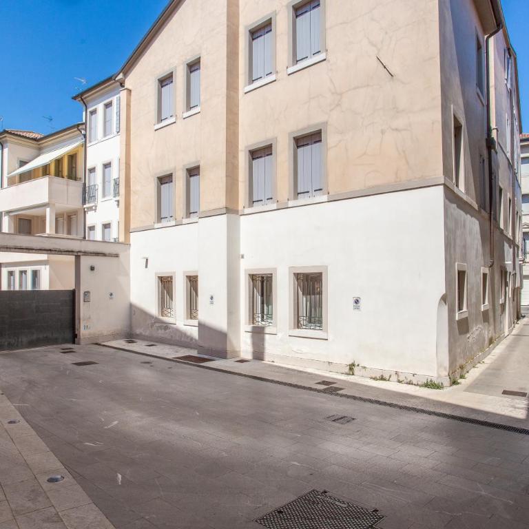 Casa Riccati - One-Bedroom Apartment - 38