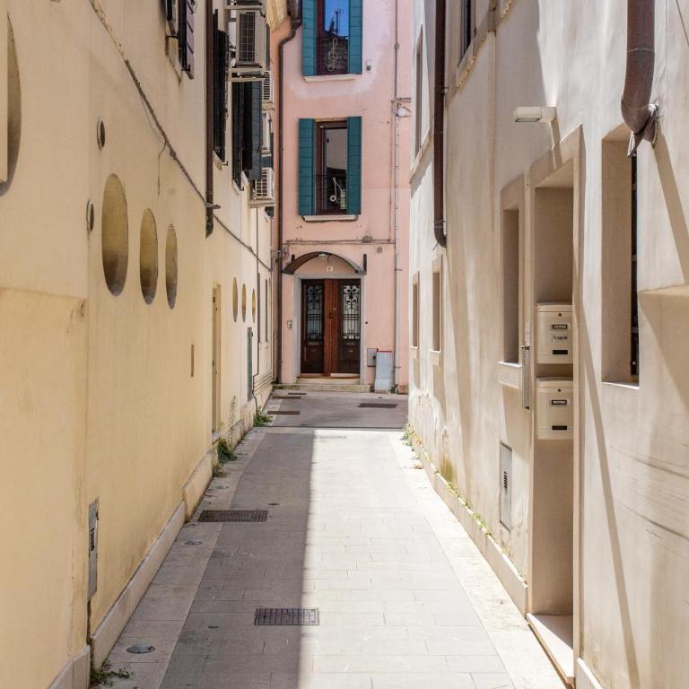 Casa Riccati - One-Bedroom Apartment - 39