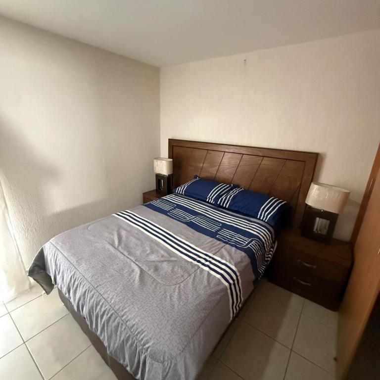 Comfortable apartment near Arena GDL and the Zoo - Two-Bedroom Apartment - 22