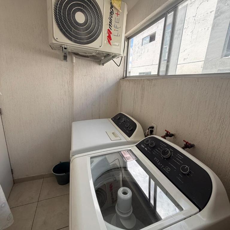 Comfortable apartment near Arena GDL and the Zoo - Two-Bedroom Apartment - 24