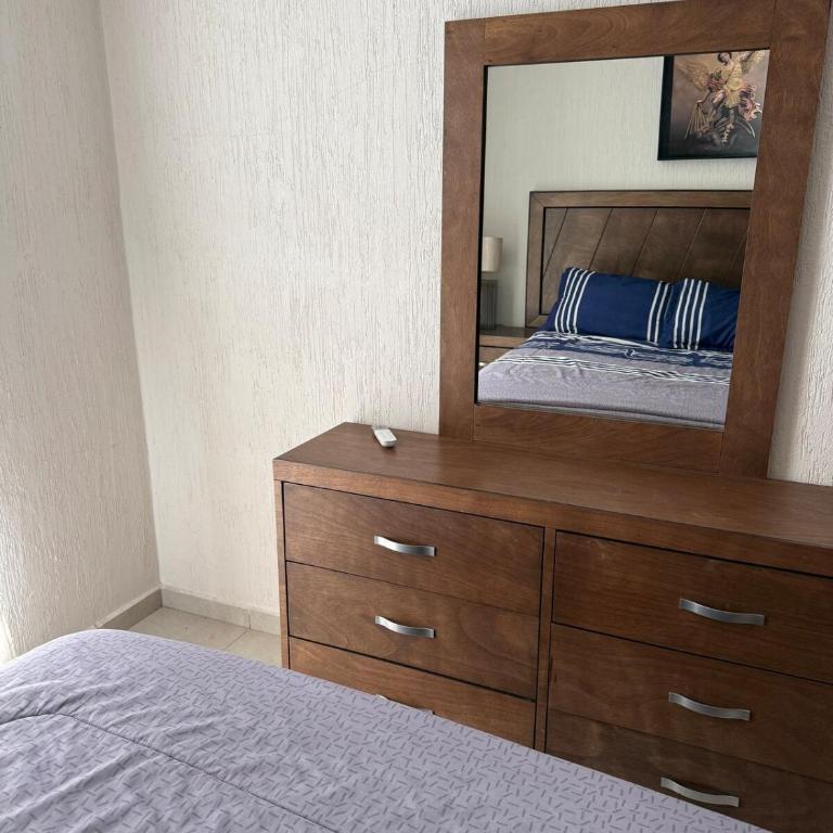 Comfortable apartment near Arena GDL and the Zoo - Two-Bedroom Apartment - 29