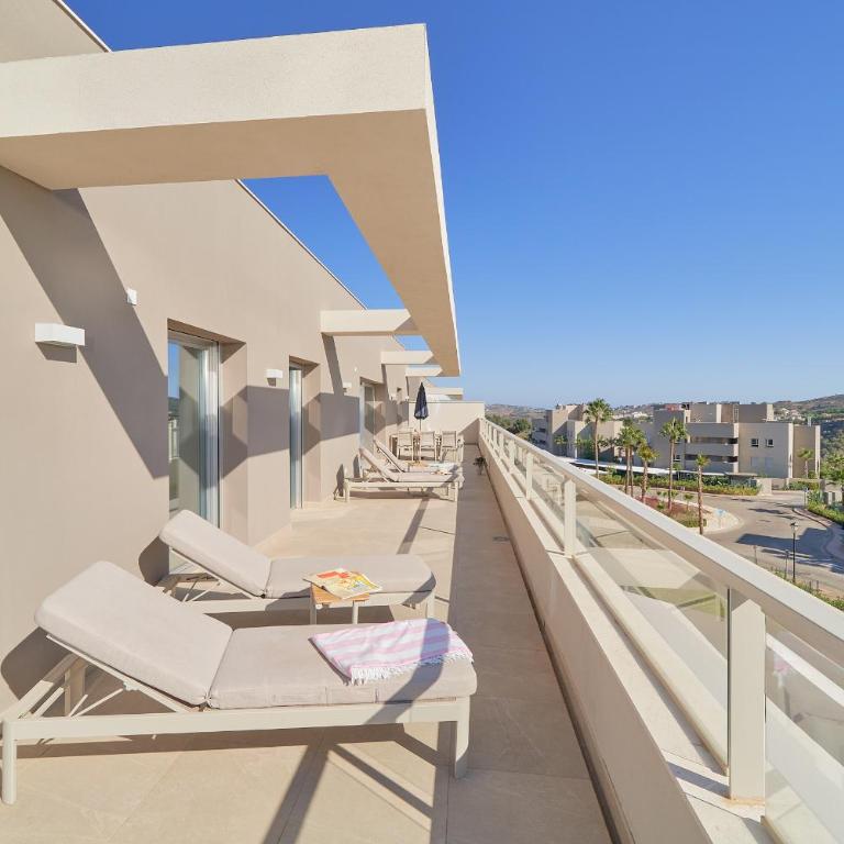 Penthouse in La Cala Golf Resort - Three-Bedroom Premium Apartment with Resort View - 6