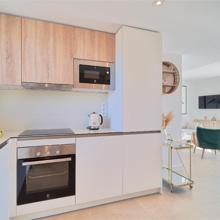 Penthouse in La Cala Golf Resort - Three-Bedroom Premium Apartment with Resort View - 9