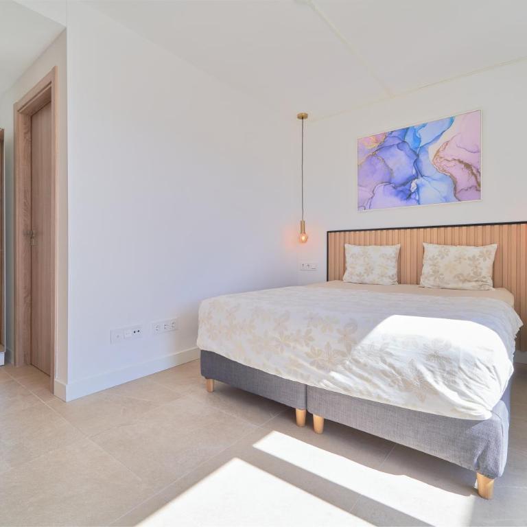 Penthouse in La Cala Golf Resort - Three-Bedroom Premium Apartment with Resort View - 10