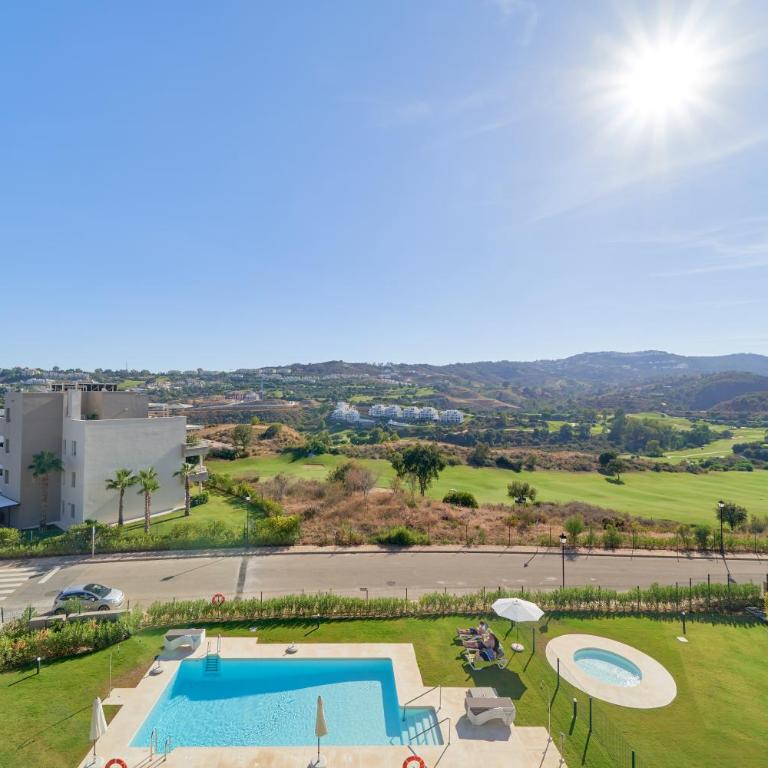 Penthouse in La Cala Golf Resort - Three-Bedroom Premium Apartment with Resort View - 12