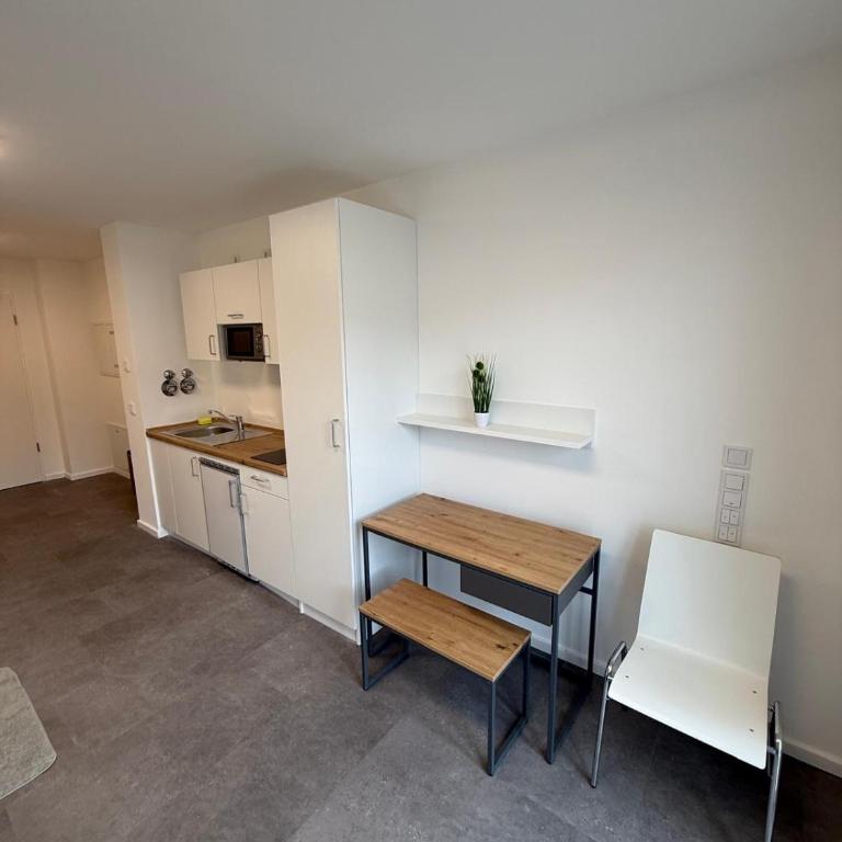 City Apartment Tunnelstraße - Studio - 7
