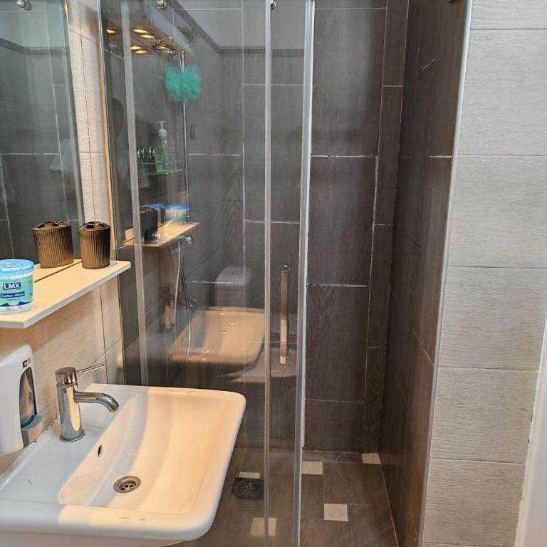 Vučko - One-Bedroom Apartment - 8