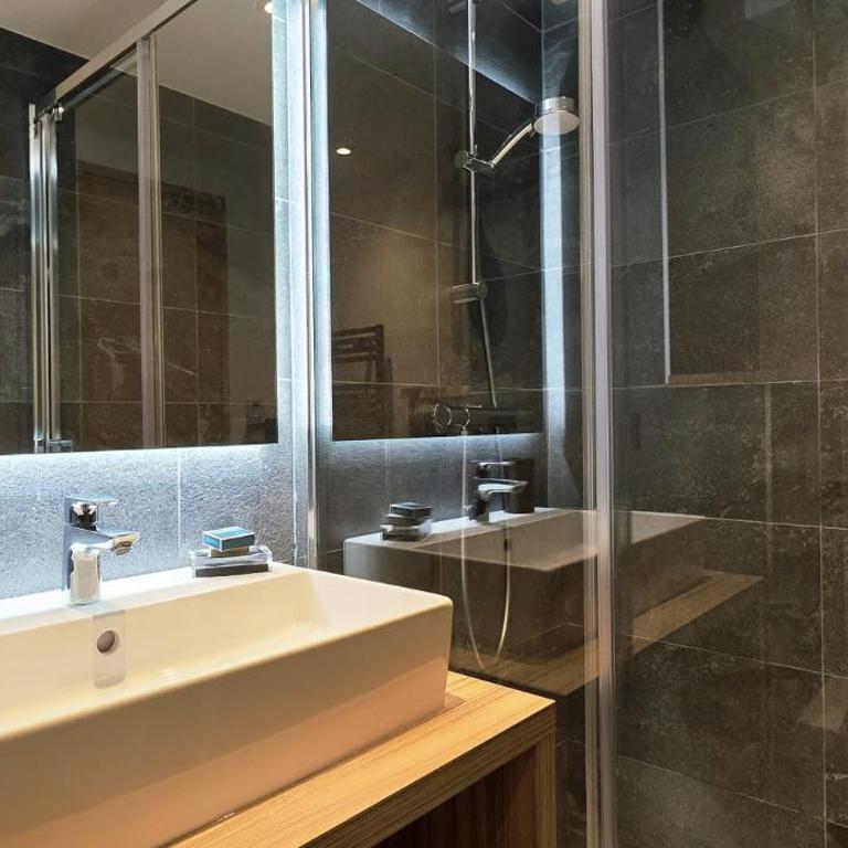 Flocon b - A02 - Alpin C - Appartement 2 Chambres - 16