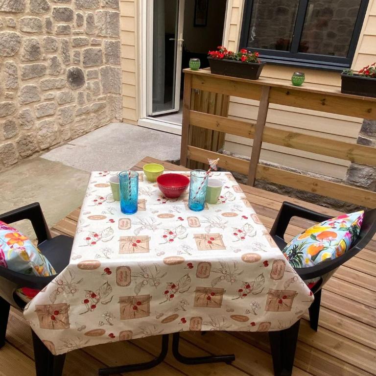 Le Patio Studio avec cour privée en cœur de ville - Apartamento de 1 dormitorio - 6