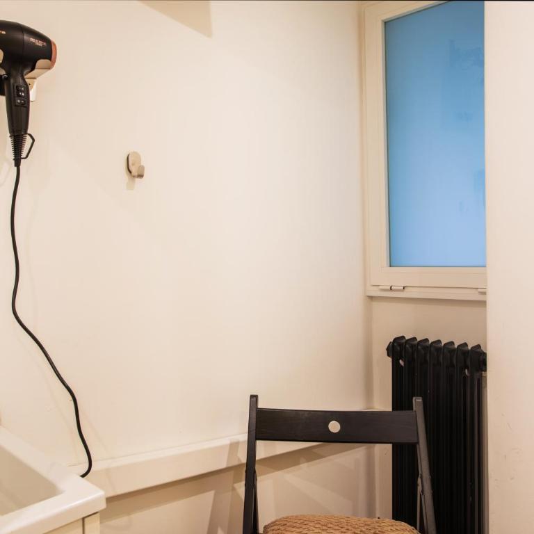 Pensión Centro - Chambre Simple Standard avec Salle de Bains Commune - 5