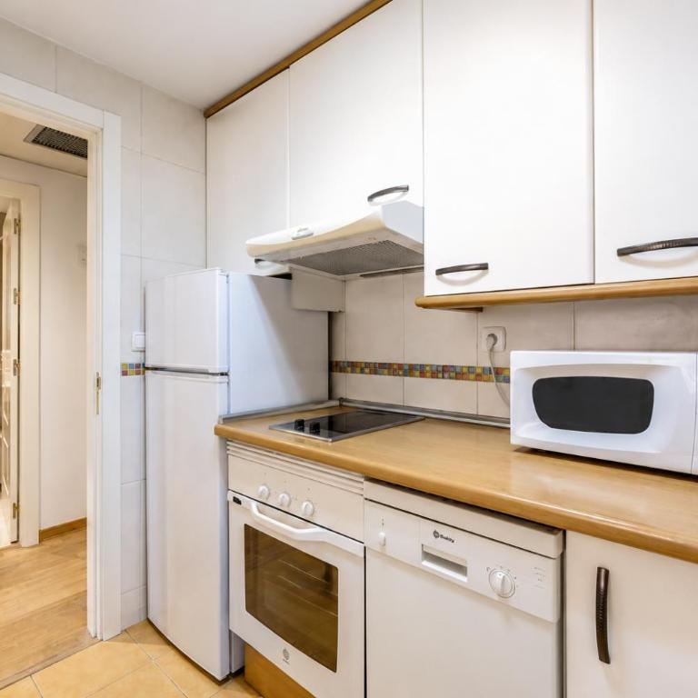 Con parking junto a IFEMA y Barajas - Appartement 1 Chambre - 17