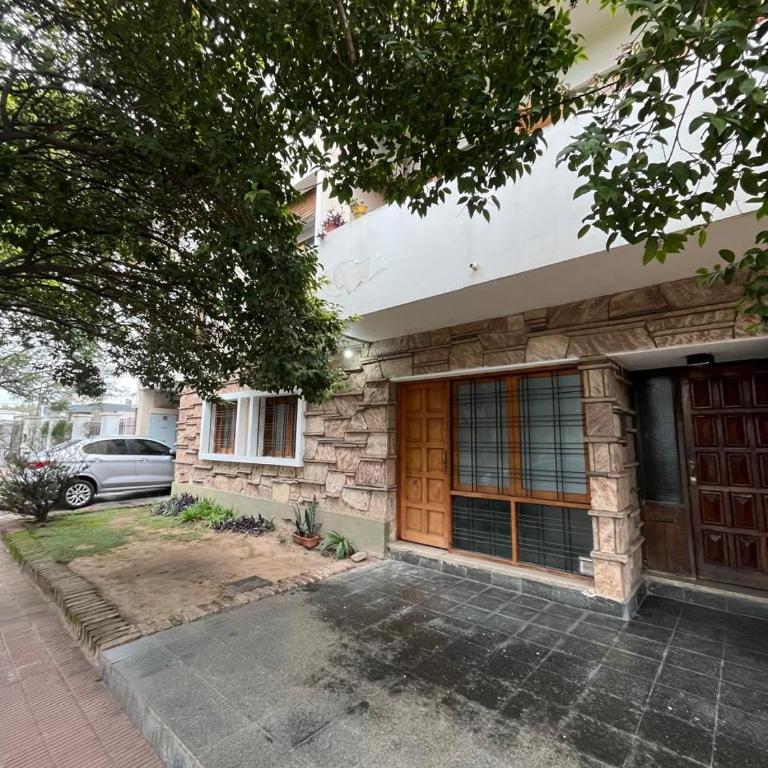 Departamento para 4 personas, a metros del Hospital Privado - Two-Bedroom Apartment - 8