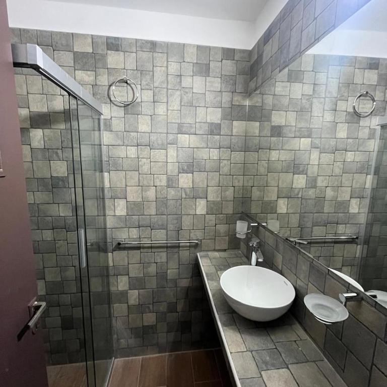 Departamento para 4 personas, a metros del Hospital Privado - Two-Bedroom Apartment - 6