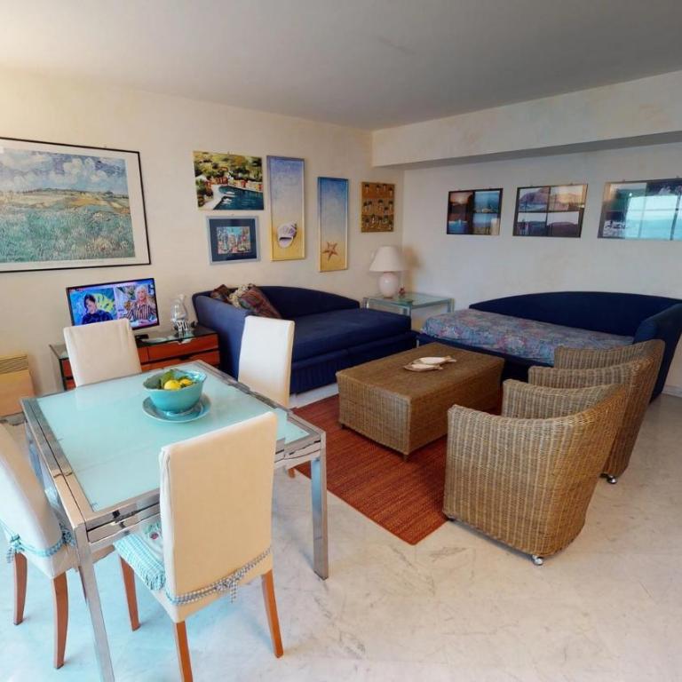 7VP - Beau et grand 2P plein centre face mer avec parking - Appartement 1 Chambre - 4