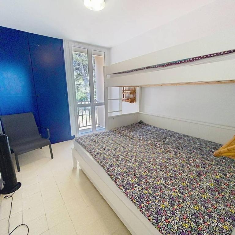 T2 duplex rénové à 20m de la plage avec vue mer, parking et WIFI - FR-1-610-59 - Appartement (4 Adultes) - 17