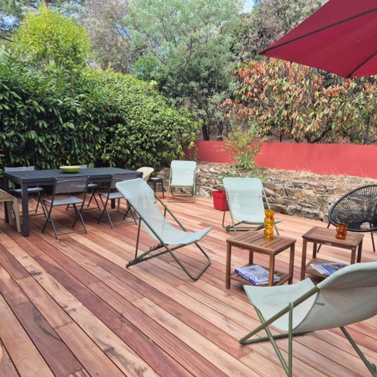 Maison quartier calme, proche plages, centre ville - Three-Bedroom House - 20