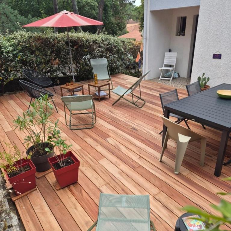 Maison quartier calme, proche plages, centre ville - Three-Bedroom House - 22