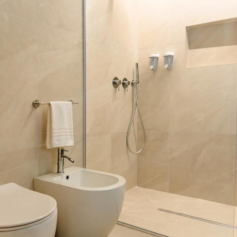 Antiche Cantine Bed & Breakfast - Camera Quadrupla con Bagno Privato - 4