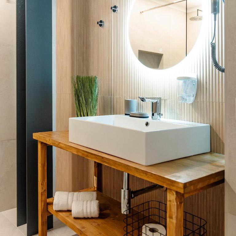 Antiche Cantine Bed & Breakfast - Camera Quadrupla con Bagno Privato - 7