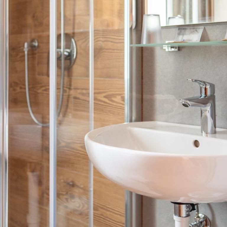 Casa per Ferie Le Rais - Camera Tripla con Bagno Privato - 15