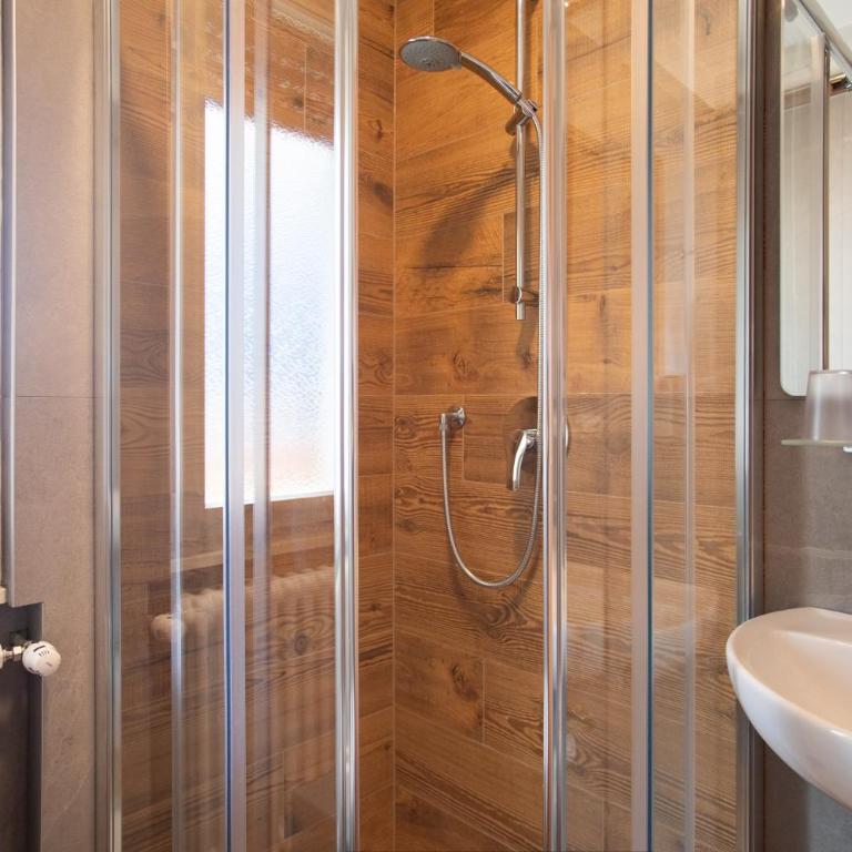 Casa per Ferie Le Rais - Camera Quadrupla con Bagno Privato - 7
