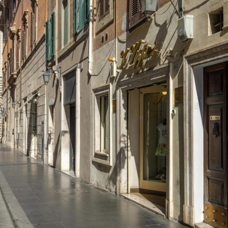 Spanish Steps - Fontanella Borghese - One-Bedroom Apartment - 7