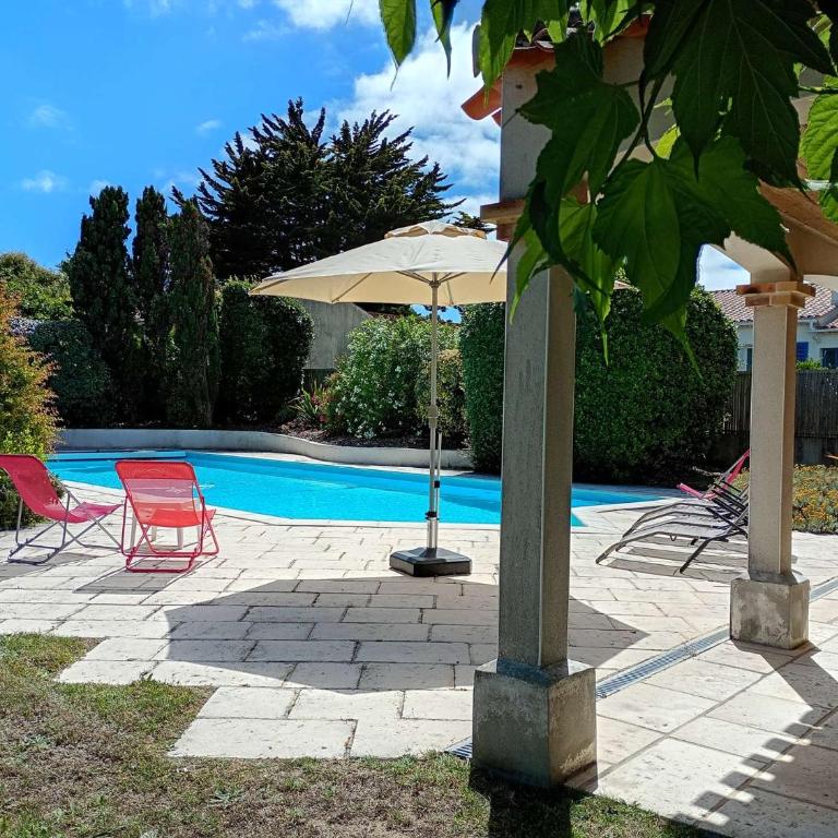 Phare - SAINT HILAIRE DE RIEZ - Maison 4 Chambres - 22