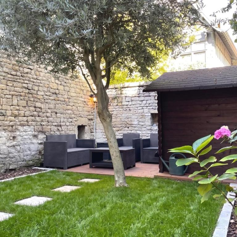 Le Jardin - Place St Sauveur - Centre Historique - Appartement - 5