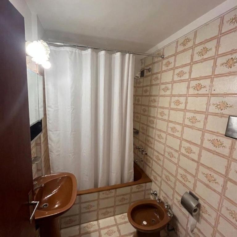 Departamento Pilar MDQ La Perla - Apartamento de 1 dormitorio - 2