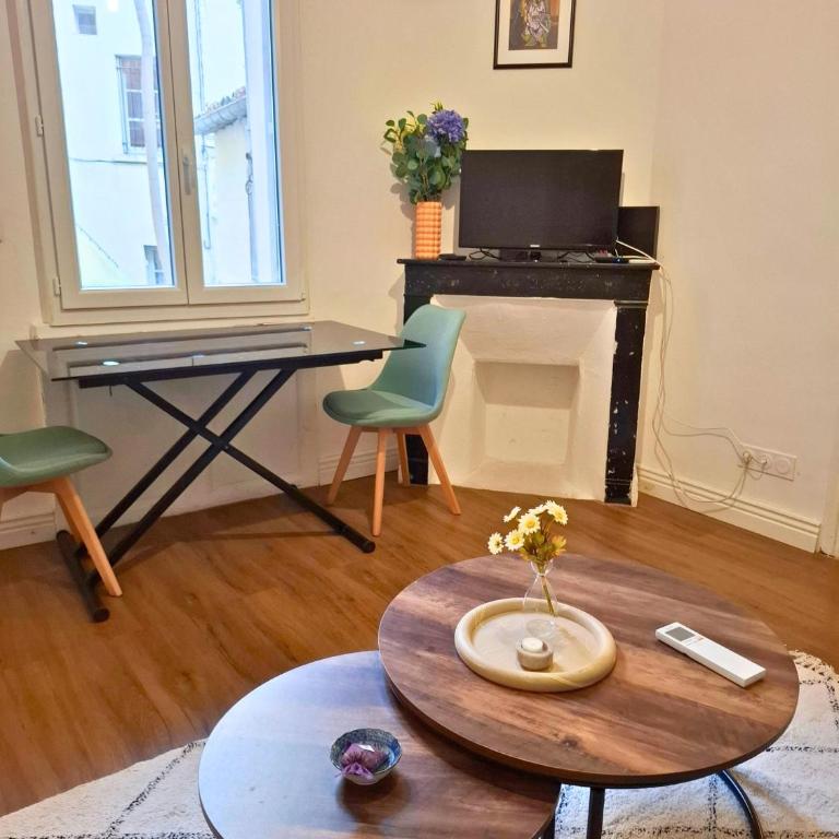 T3 écusson - Apartment mit 2 Schlafzimmern - 7