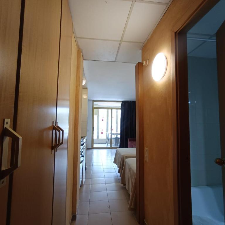 Cataluña Study - Studio - 2
