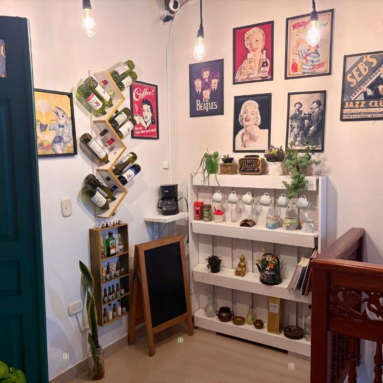 Blomst Casa Hostal - Deluxe Double or Twin Room - 3