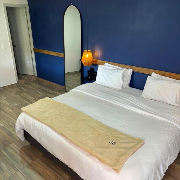 Hotel Tumbaga 88 - Double Room - 9