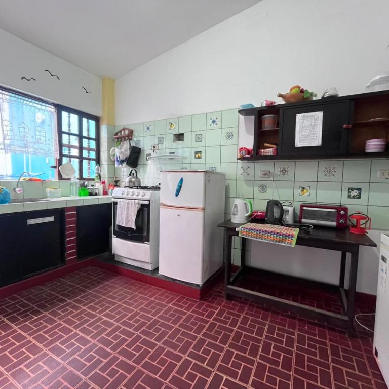 Wayra Hostel Huanchaco - Single Bed in Male Dormitory Room with Shared Bathroom - 7